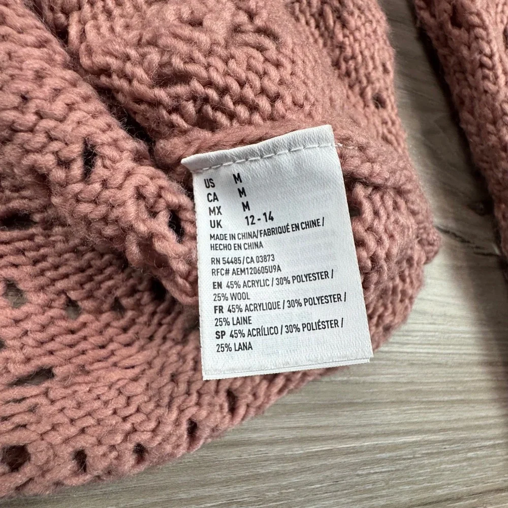 American Eagle Dusty Rose Open Knit Crochet Sweater Size M Wool‎ Blend coquette